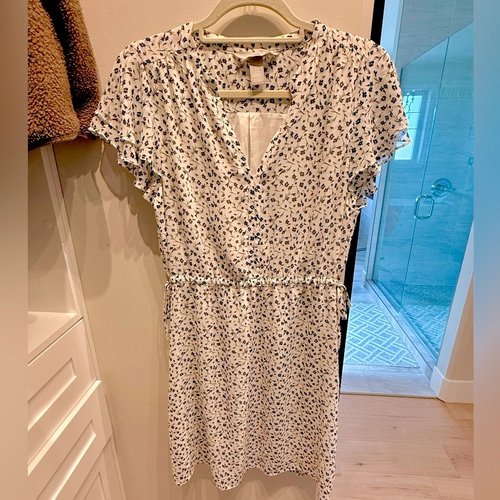 Floral V-Neck Dress